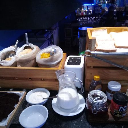 The Jack Rose Hotel, Rosebank, Gautrain 约翰内斯堡 外观 照片